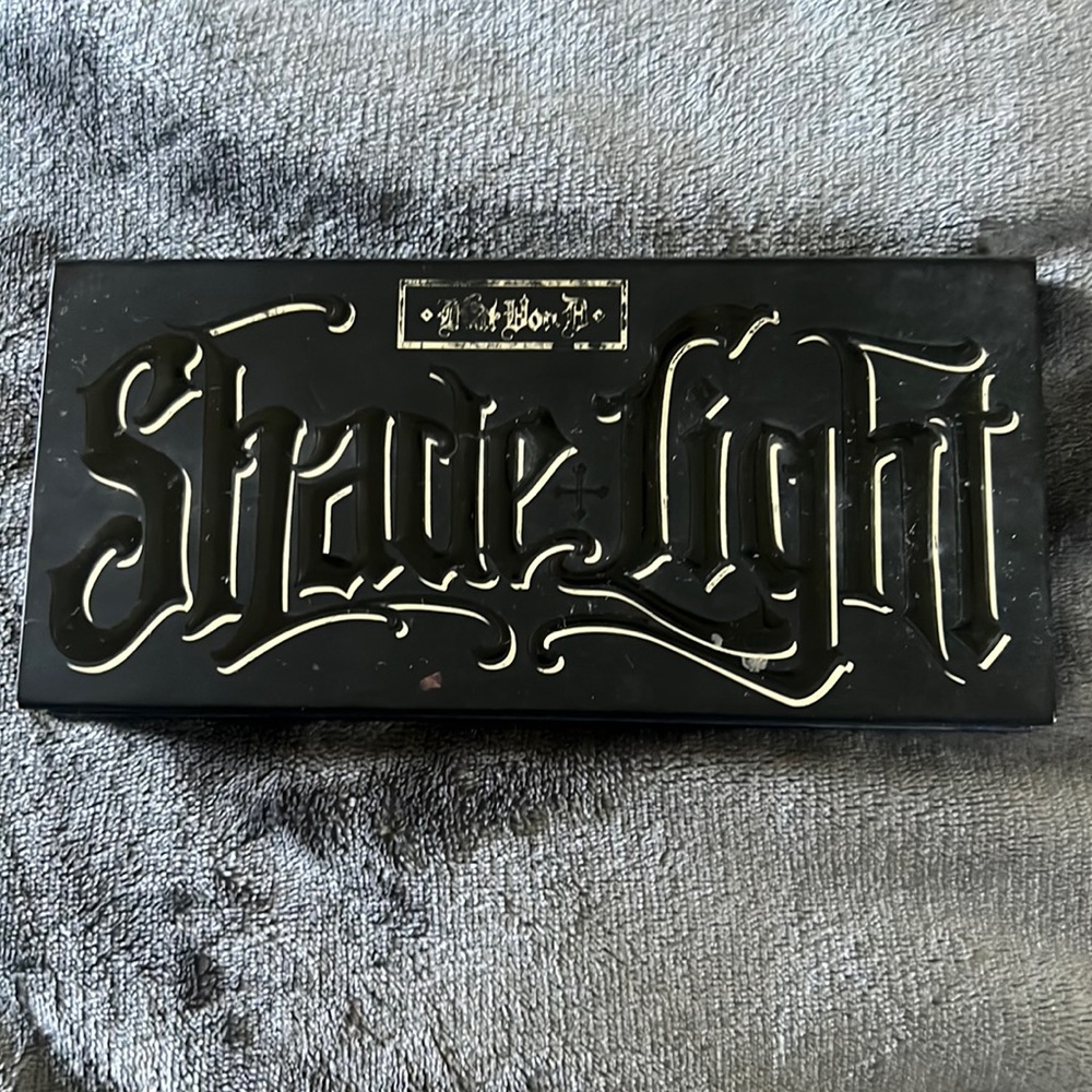 Kat Von D Shade & Light Palette